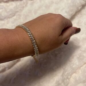 Women’s adjustable tennis bracelet